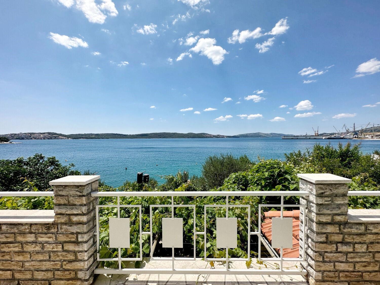 Apartments Mihaela Τρογκίρ Εξωτερικό φωτογραφία